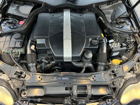 Used 2002 Mercedes-Benz C 240 Sedan image 14