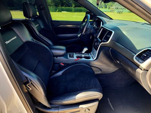 Used 2018 Jeep Grand Cherokee Trackhawk image 14