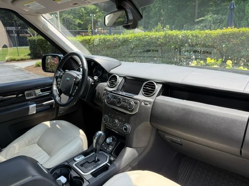 Used 2013 Land Rover LR4 HSE LUX AWD/4WD image 6