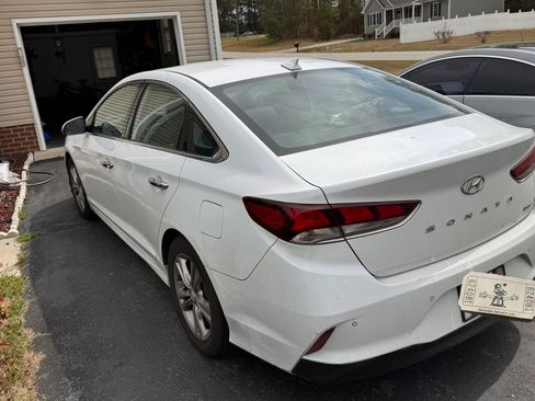 Used 2018 Hyundai Sonata Limited w/ Limited Ultimate Package 03 image 4