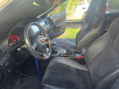 Used 2011 Subaru Impreza WRX STI image 6