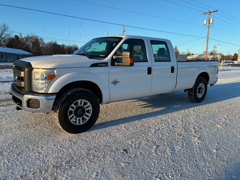 Used 2013 Ford F250 XL w/ PWR Equipment Group image 2