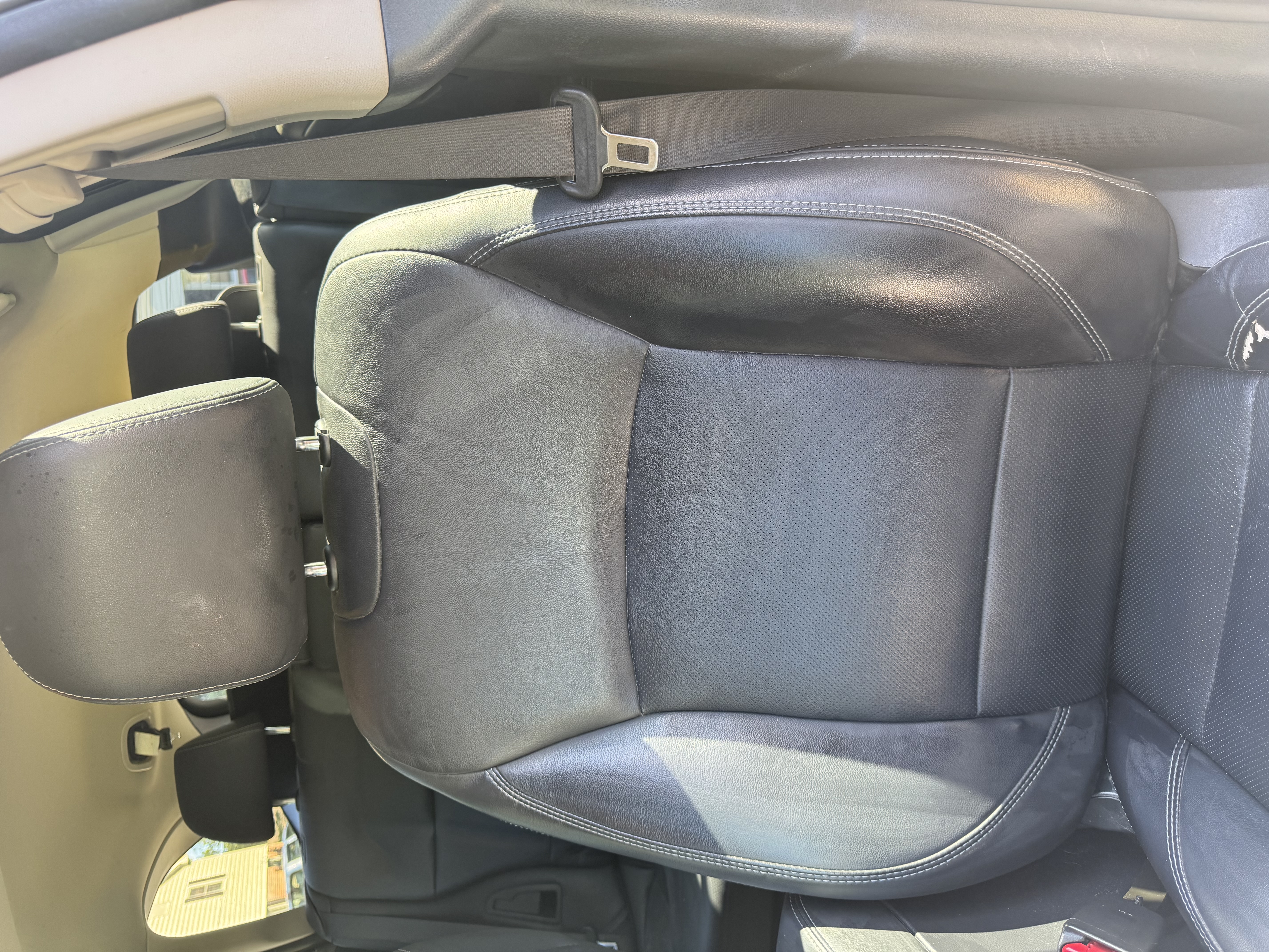 Used 2018 Subaru Outback 2.5i Limited AWD/4WD image 11