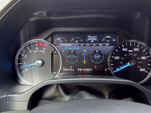 Used 2017 Ford F350 Lariat w/ Lariat Ultimate Package AWD/4WD image 2