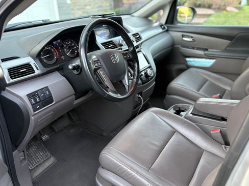 Used 2015 Honda Odyssey EX-L image 9