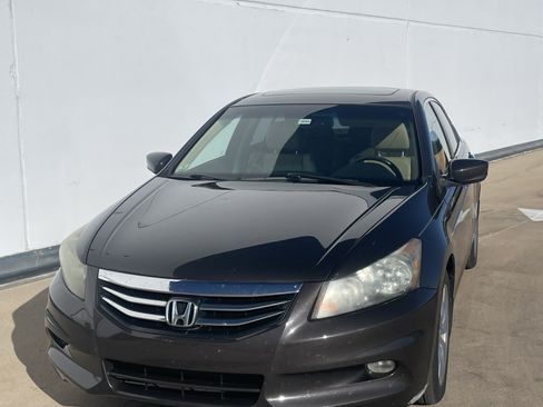 Used 2011 Honda Accord EX-L image 11