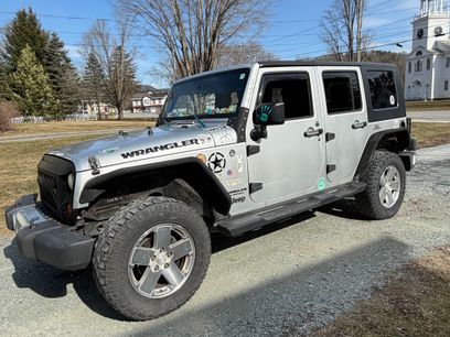 Used 2008 Jeep Wrangler Unlimited Sahara w/ Dual Top Group