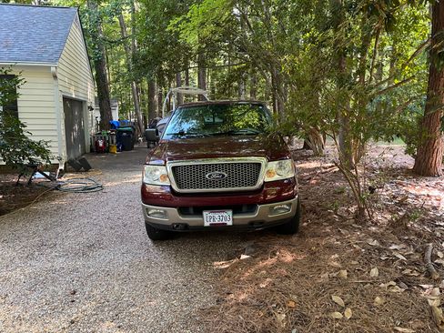 Used 2004 Ford F150 Lariat image 12