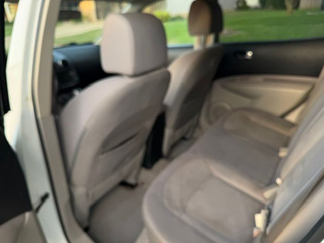 Used 2012 Nissan Rogue S w/ Special Edition Pkg FWD image 8