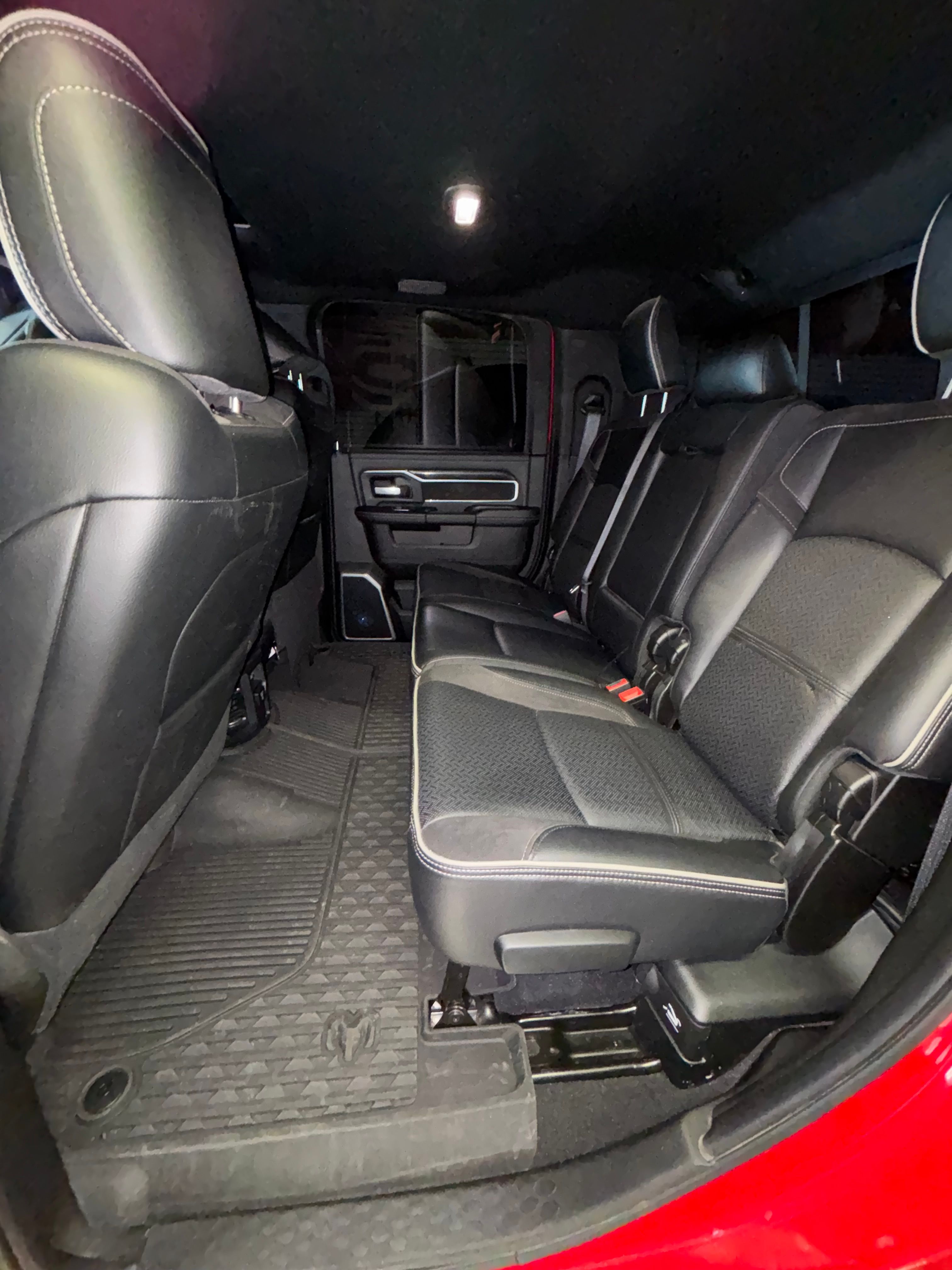Used 2023 RAM 3500 Laramie AWD/4WD image 14