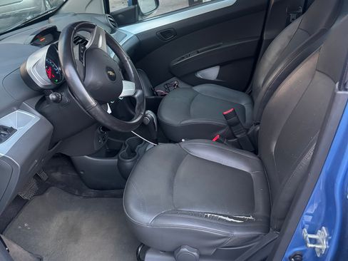 Used 2014 Chevrolet Spark LT FWD image 8
