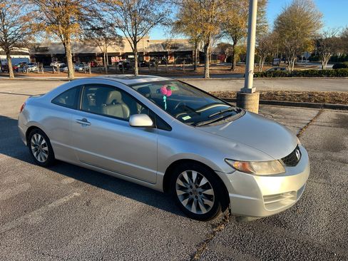 Used 2010 Honda Civic EX-L image 14