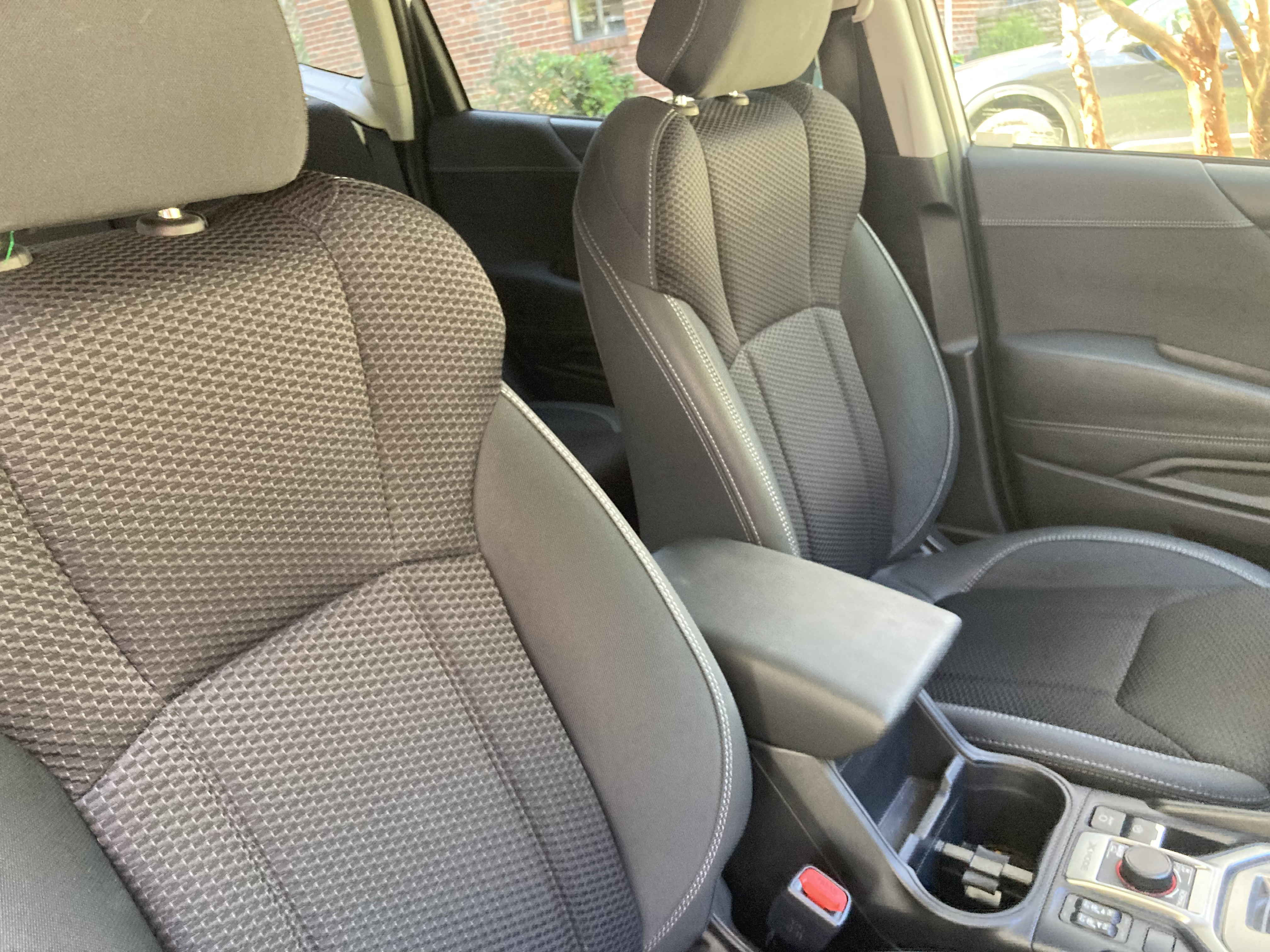 Used 2019 Subaru Forester Premium w/ All-Weather Package AWD/4WD image 18