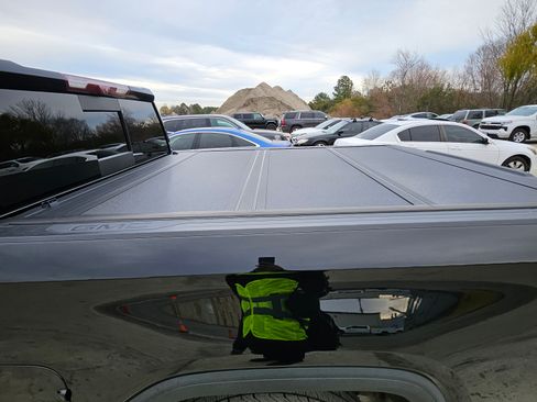 Used 2021 GMC Sierra 1500 Denali w/ Denali Ultimate Package image 11