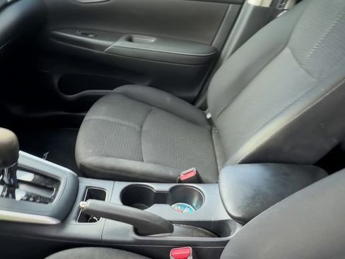 Used 2017 Nissan Sentra S FWD image 13