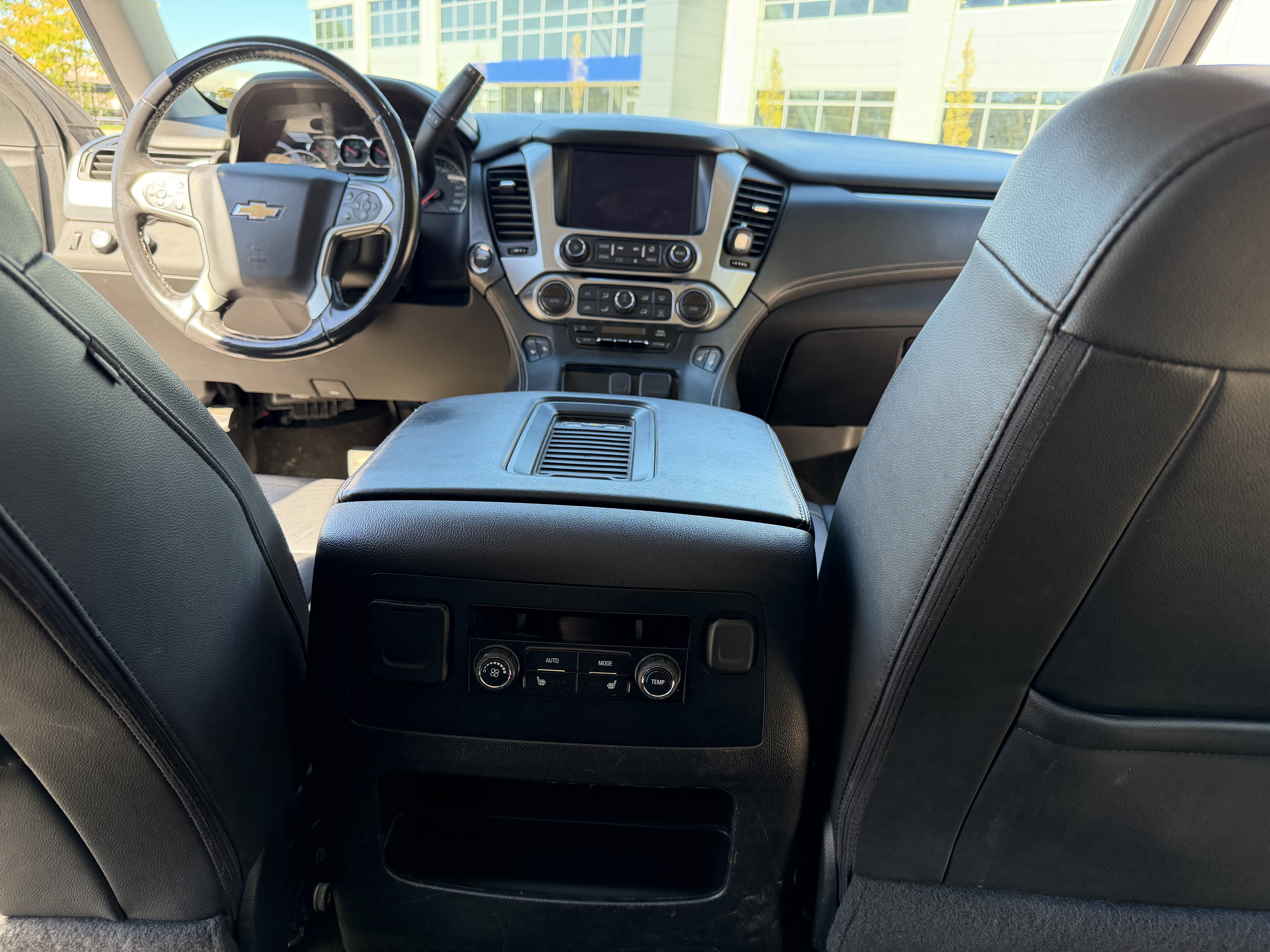 Used 2016 Chevrolet Tahoe LT w/ Luxury Package AWD/4WD image 20