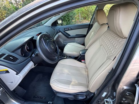 Used 2012 Kia Forte EX image 10