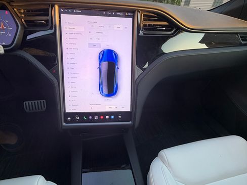 Used 2021 Tesla Model S Long Range Plus AWD/4WD image 5