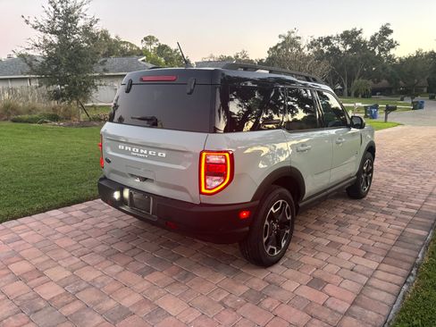 Used 2022 Ford Bronco Sport Outer Banks w/ Tech Package image 9