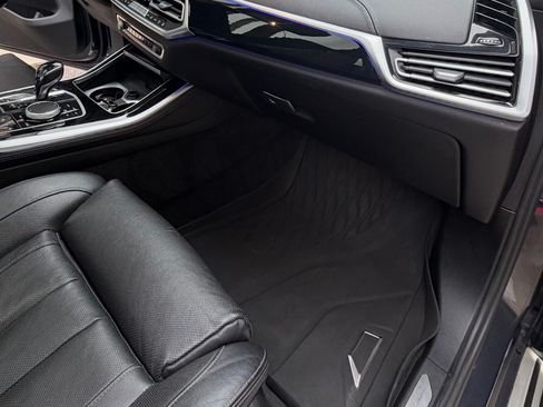 Used 2020 BMW X5 xDrive50i image 21