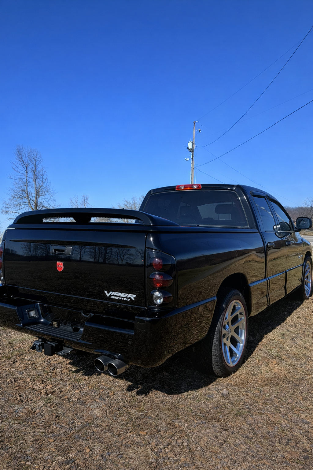 Used 2005 Dodge Ram 1500 Truck 2WD Quad Cab image 2