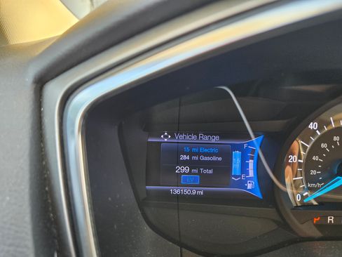 Used 2013 Ford Fusion Energi SE w/ Driver Assist Pkg image 19