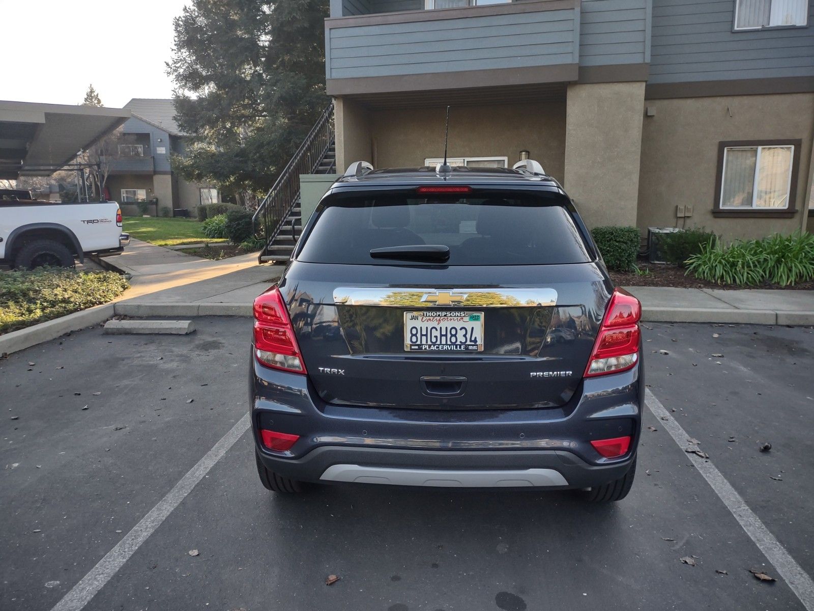 Used 2019 Chevrolet Trax Premier FWD image 2