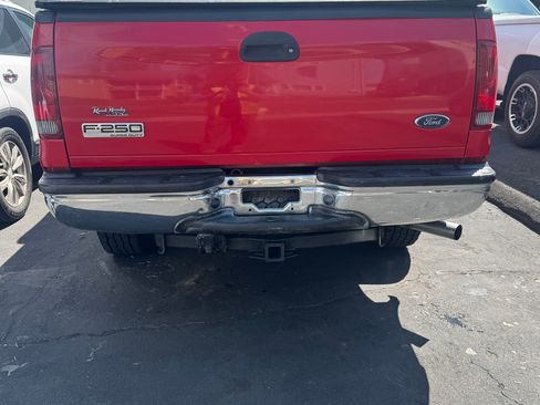 Used 2006 Ford F250 XLT AWD/4WD image 9
