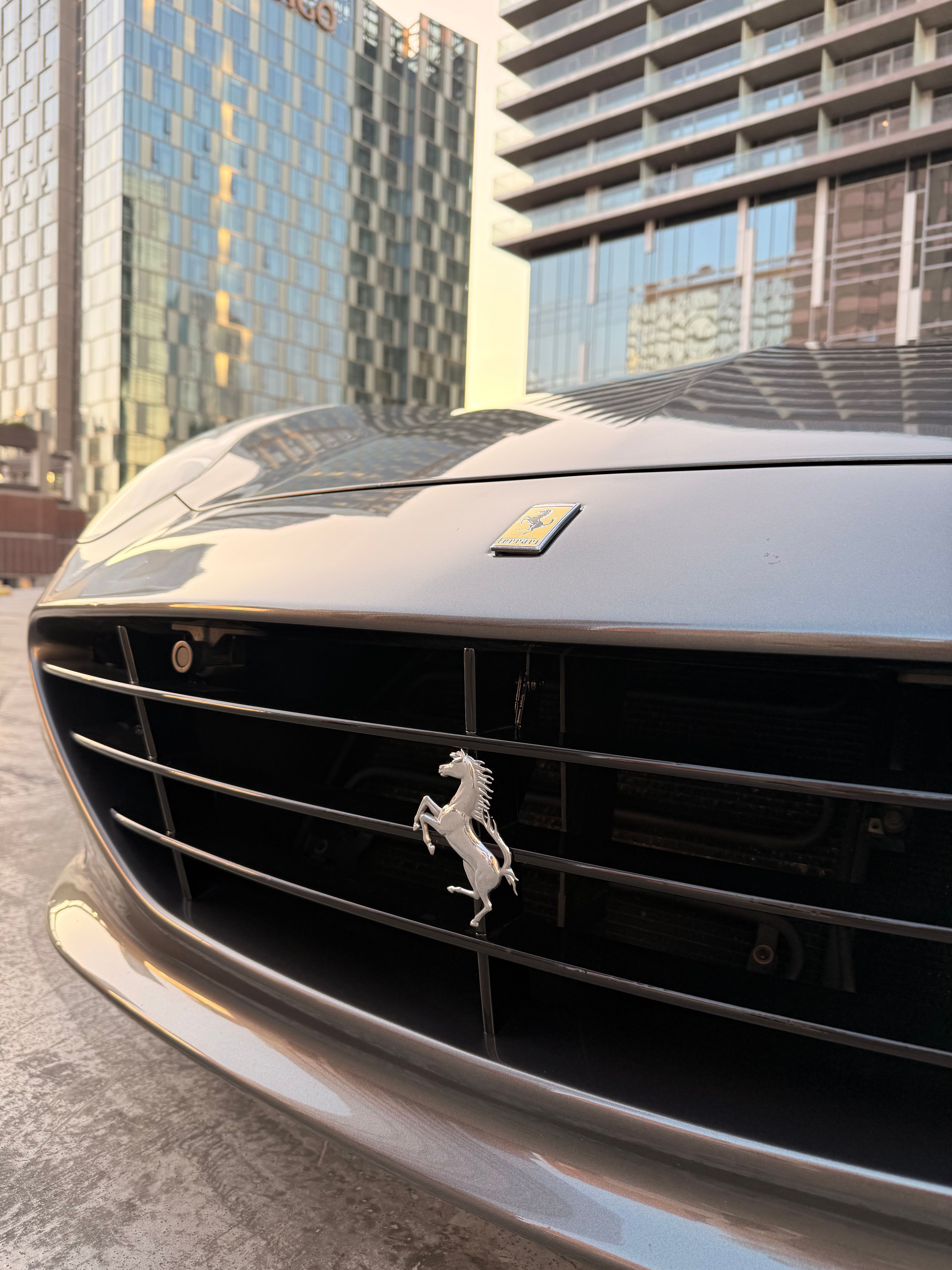 Used 2017 Ferrari California T RWD image 8