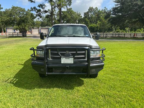 Used 2002 Ford F250 4x4 Crew Cab Super Duty image 9