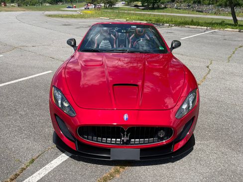 Used 2015 Maserati GranTurismo MC Centennial RWD image 15