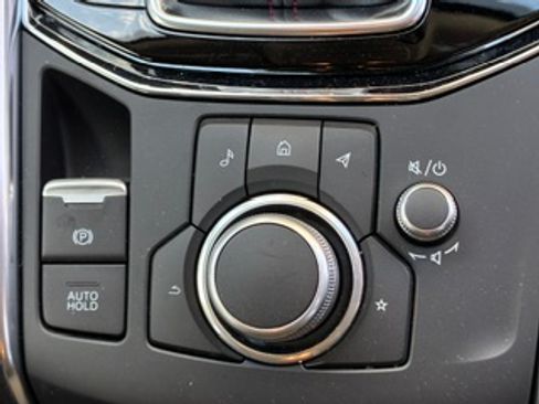 Used 2024 MAZDA CX-5 Carbon Edition image 12