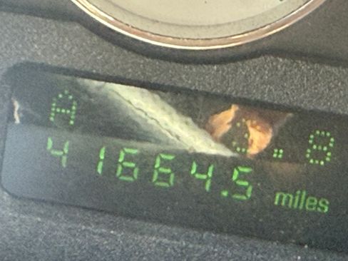 Used 2003 Ford Thunderbird image 17