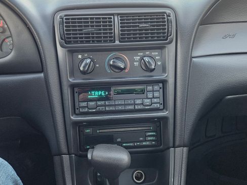 Used 2000 Ford Mustang GT image 32