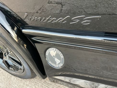 Used 2024 Chevrolet Express 2500 w/ Driver Convenience Package image 16