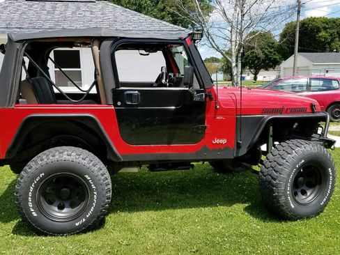 Used 1998 Jeep Wrangler Sport image 29