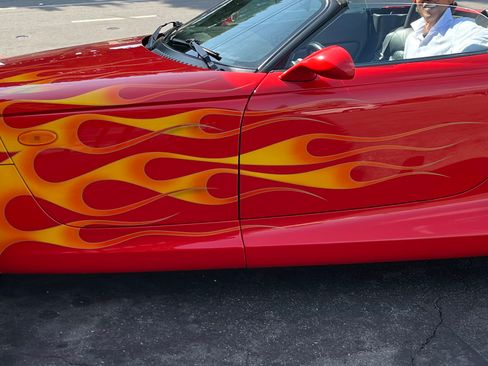 Used 1999 Plymouth Prowler image 9