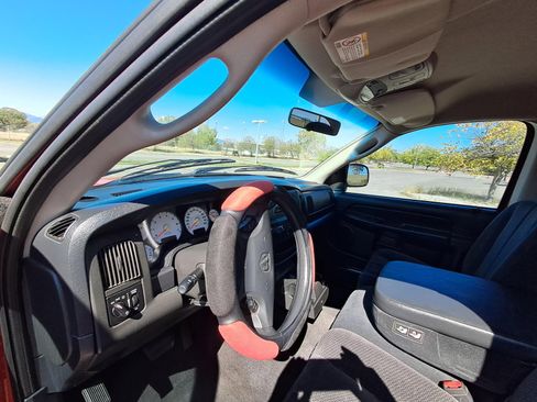 Used 2003 Dodge Ram 1500 Truck ST image 8