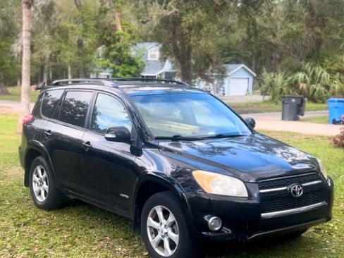 Used 2011 Toyota RAV4 Limited image 6