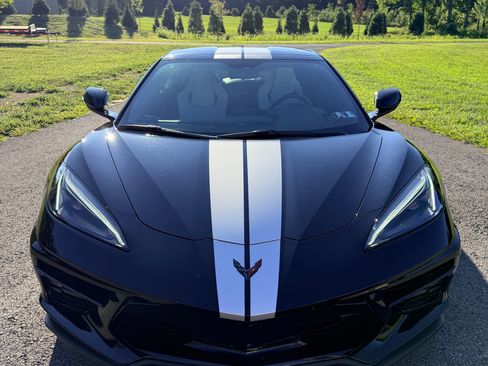 Used 2020 Chevrolet Corvette Stingray Coupe w/ Z51 Performance Package RWD image 9