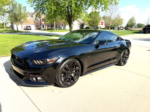 Used 2015 Ford Mustang GT Premium w/ Equipment Group 401A image 1