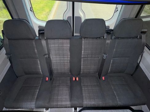 Used 2016 Mercedes-Benz Sprinter 2500 image 11