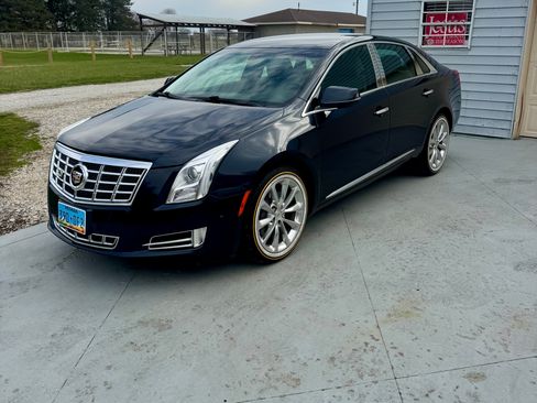 Used 2014 Cadillac XTS Luxury image 11