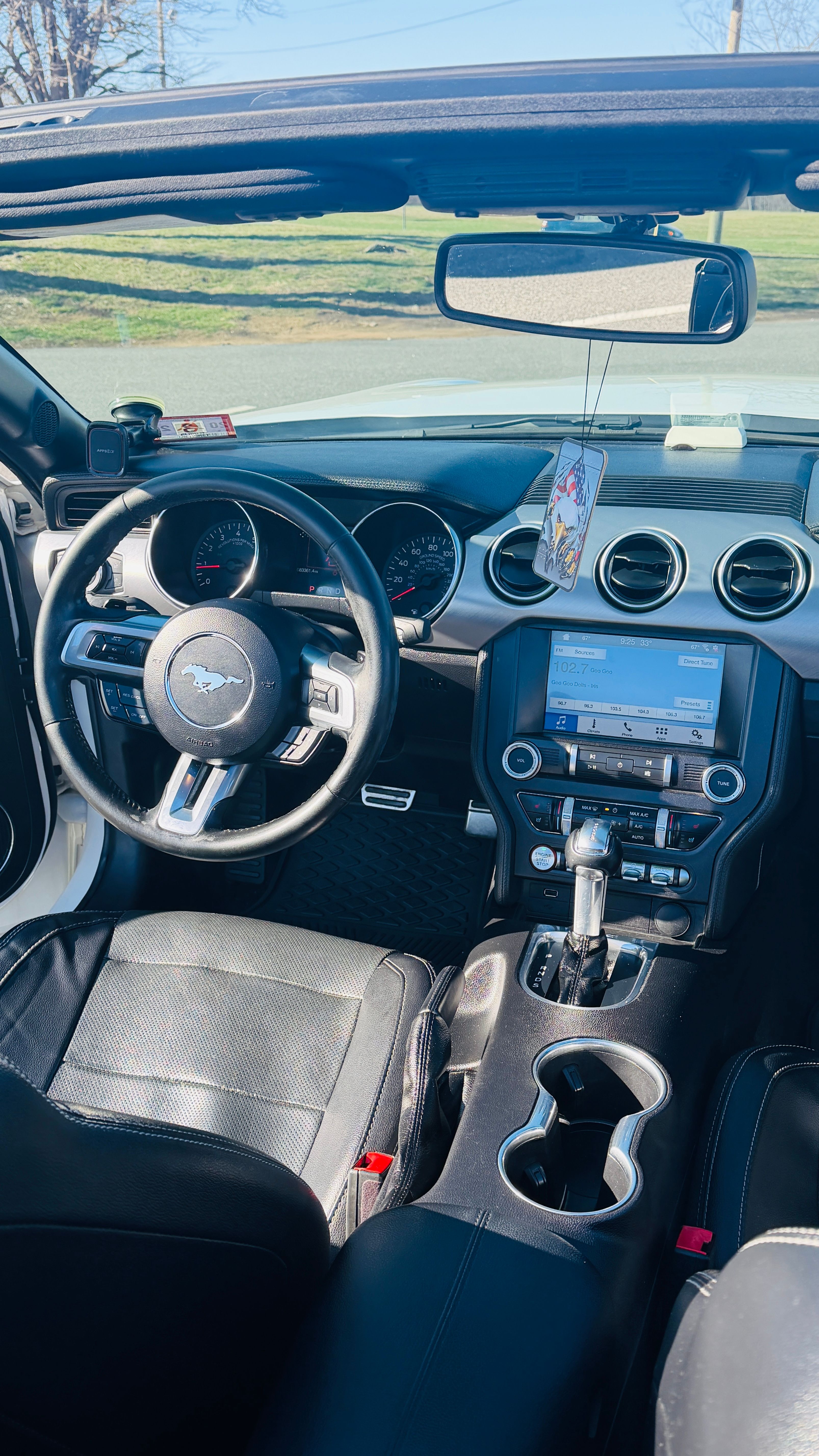 Used 2019 Ford Mustang Premium RWD image 13