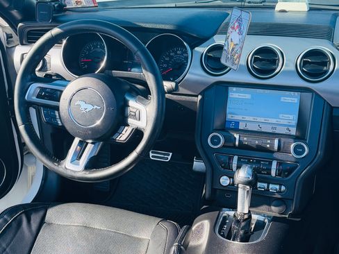 Used 2019 Ford Mustang Premium image 13