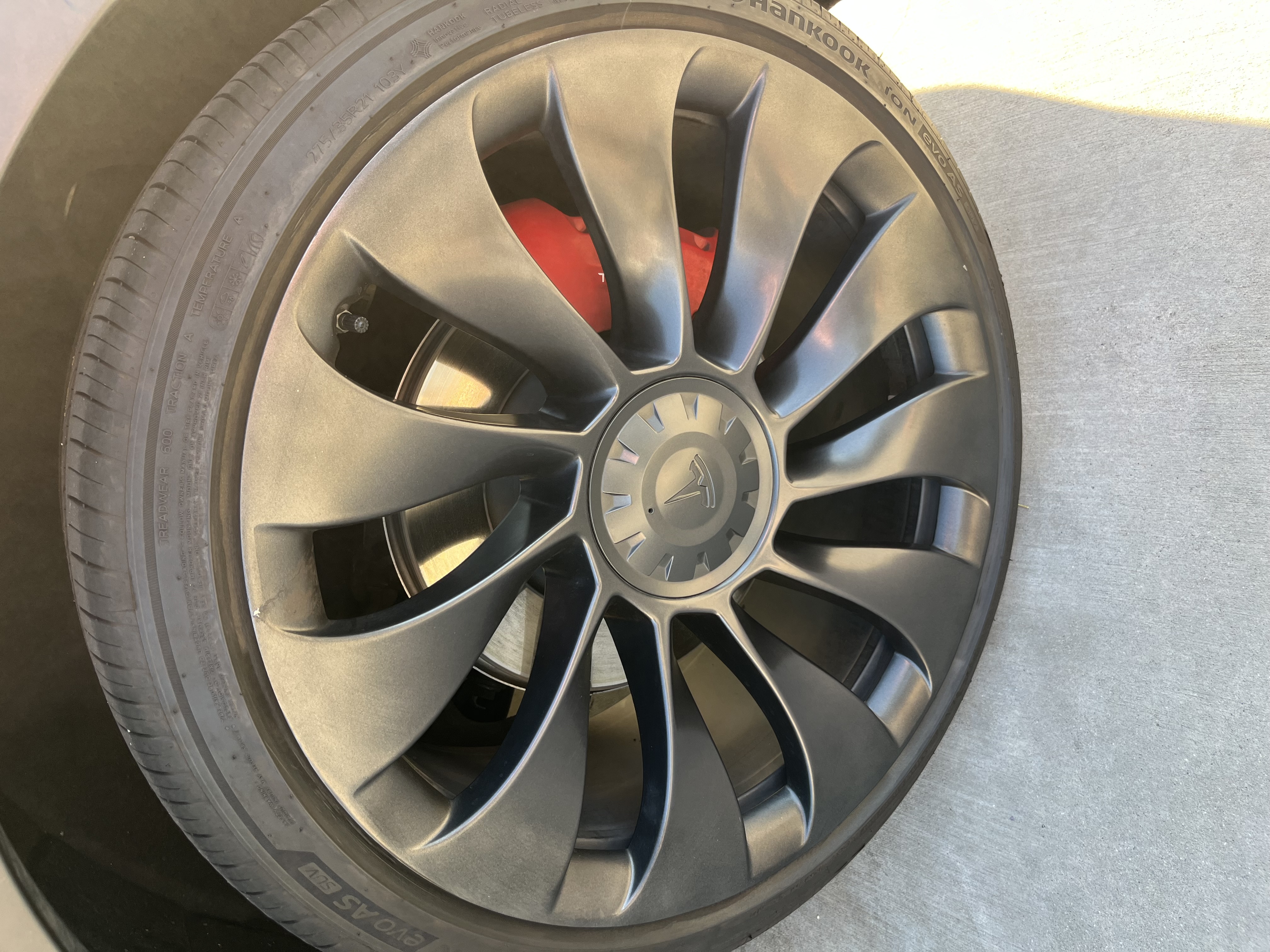 Used 2022 Tesla Model Y Performance AWD/4WD image 19