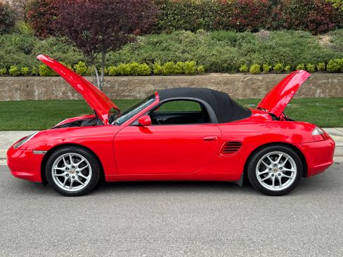 Used 2004 Porsche Boxster image 15