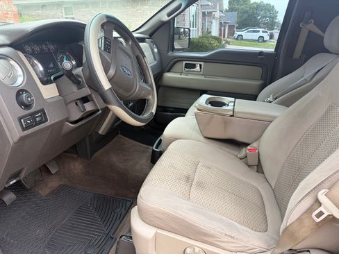 Used 2010 Ford F150 XLT RWD image 8