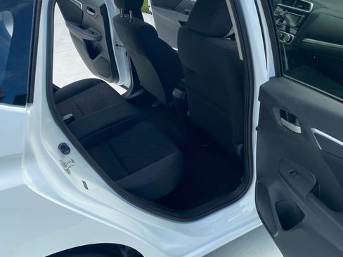 Used 2016 Honda Fit LX image 9