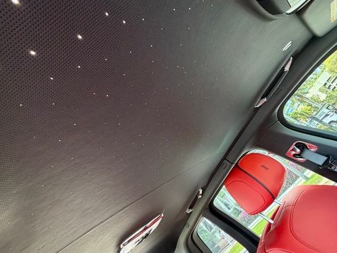 Used 2021 Rolls-Royce Cullinan image 23